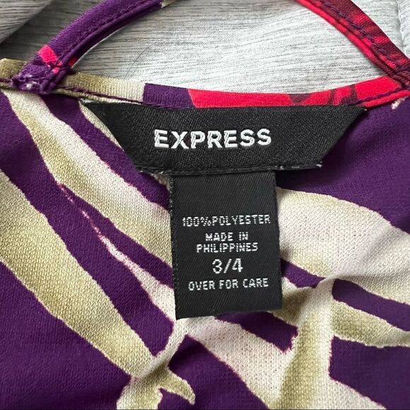 EXPRESS Red & Purple Floral Tropical Strappy Back Wrap Dress Size 3/4 - Picture 6 of 6